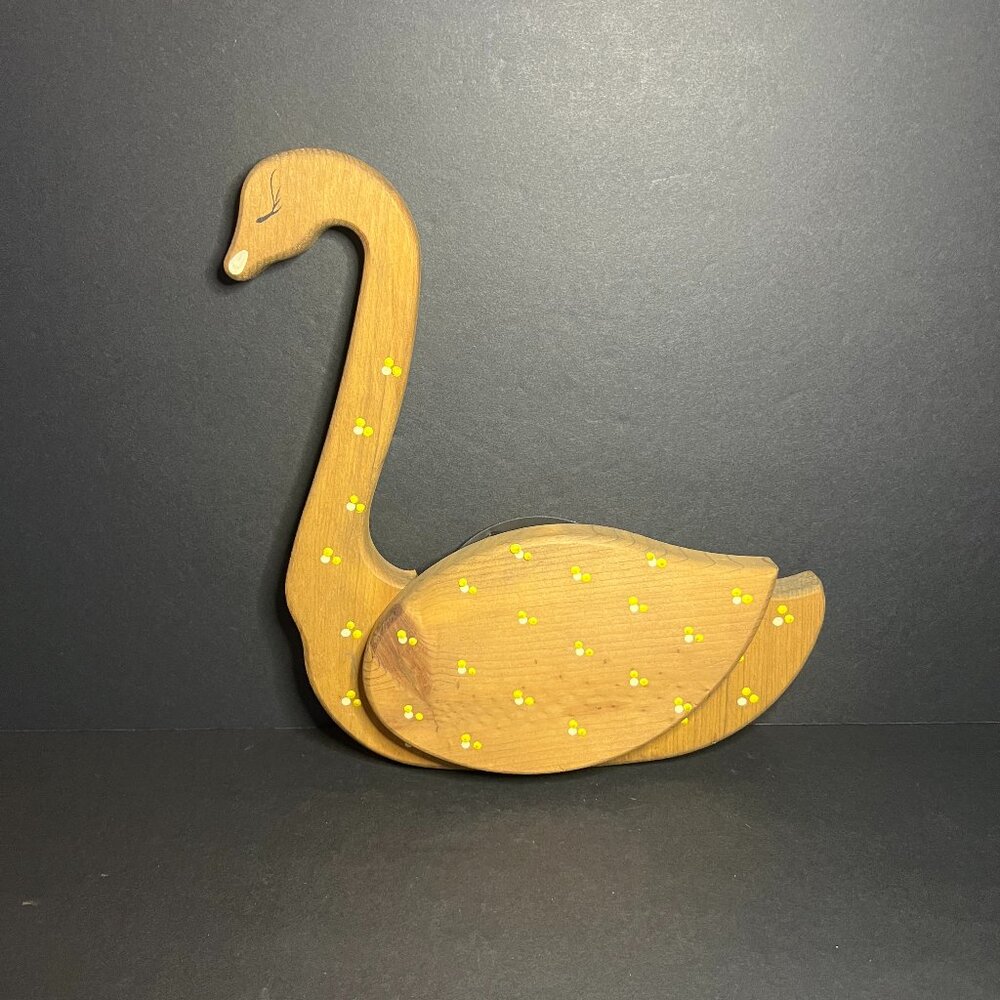 Vintage Homeco Home Interiors Wooden Wall Hanging Polka Dot Swan Goose w/ Pocket